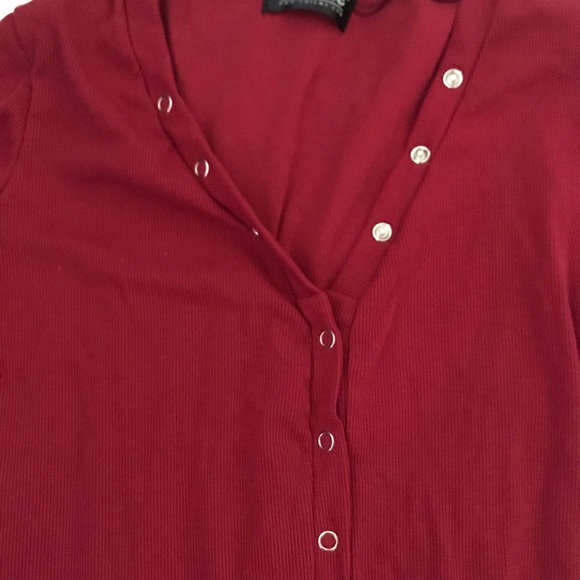 Shirts - Picture 3 of 4